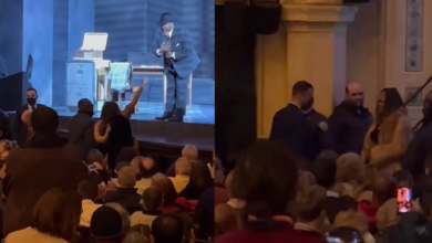 Woman interrupts Wendell Pierce during his performance of “Death of A Salesman”