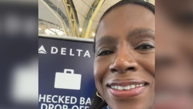 Sheryl Lee Ralph chose grace with Delta airlines on social media