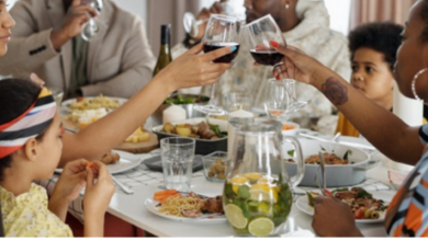 The Impact of Sunday Brunch on the Economy and Businesses