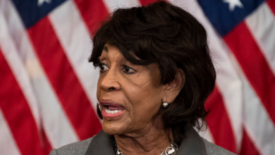 Auntie Maxine calls out Congress over police reform failure