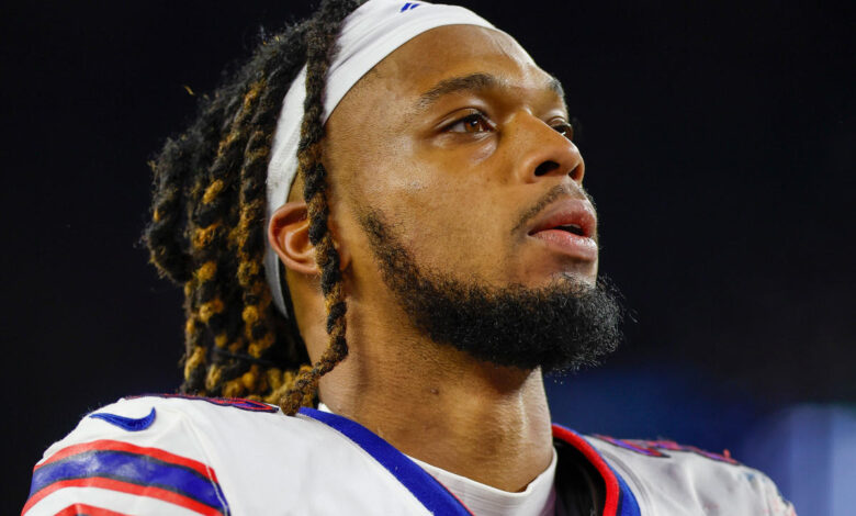 Damar Hamlin awake and responsive Damar Hamlin awake and responsive