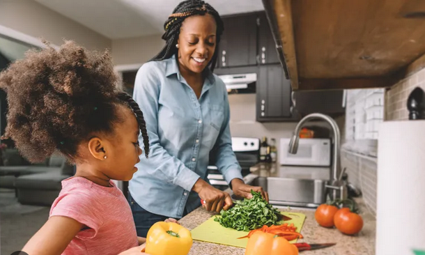 Five ways to manage diabetes naturally Five ways to manage diabetes naturally