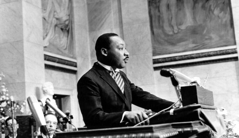 Although Americans see Dr. Martin Luther King Jr. as a hero now, that wasn’t always the case Although Americans see Dr. Martin Luther King Jr. as a hero now, that wasn’t always the case