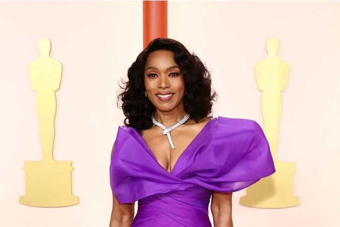 The internet bawks at Angela Bassett’s Oscar snub The internet bawks at Angela Bassett’s Oscar snub