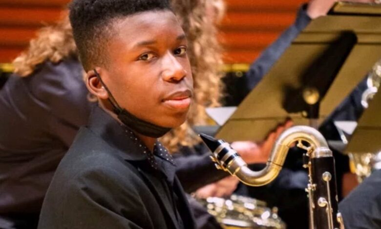 16 year old black high school student shot twice for ringing the wrong door bell 16 year old black high school student shot twice for ringing the wrong door bell