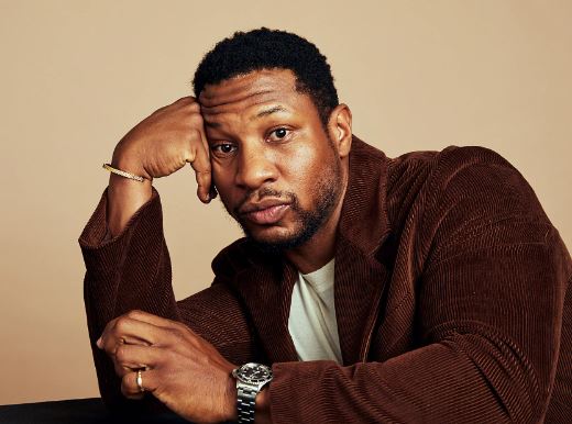 Actor Jonathan Majors Charging Fans 0 for Autographs, 0 for Photos at Events Actor Jonathan Majors Charging Fans 0 for Autographs, 0 for Photos at Events