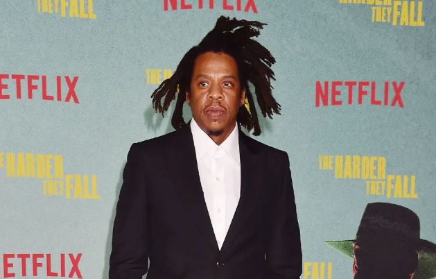Jay-Z Expresses Openness to Future Super Bowl Gig Jay-Z Expresses Openness to Future Super Bowl Gig