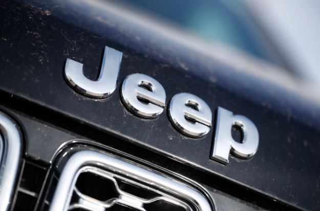 Jeep Recalls 194,000 Plug-in Hybrid SUVs Due to Fire Hazard Jeep Recalls 194,000 Plug-in Hybrid SUVs Due to Fire Hazard