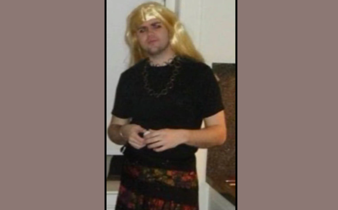 Viral Photo of Trump’s Running Mate J.D. Vance in Drag Resurfaces Online Viral Photo of Trump’s Running Mate J.D. Vance in Drag Resurfaces Online