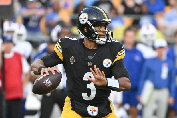 NFL Analyst Slams Steelers’ Decision to Start Russell Wilson Over Justin Fields: ‘Crazy’ Move NFL Analyst Slams Steelers’ Decision to Start Russell Wilson Over Justin Fields: ‘Crazy’ Move