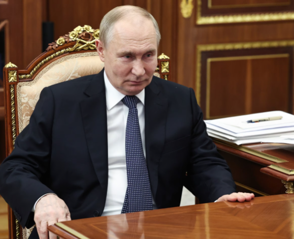 U.S. Warns Russia Is Using AI to Amplify Election Interference Tactics U.S. Warns Russia Is Using AI to Amplify Election Interference Tactics