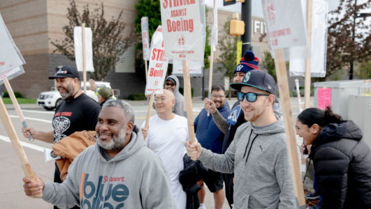 Boeing Workers Overwhelmingly Vote to Strike, Adding Pressure to the Struggling Company Boeing Workers Overwhelmingly Vote to Strike, Adding Pressure to the Struggling Company