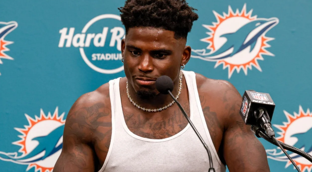 Miami Police Under Fire for ‘Aggressive’ Arrest of NFL Star Tyreek Hill During Traffic Stop Miami Police Under Fire for ‘Aggressive’ Arrest of NFL Star Tyreek Hill During Traffic Stop