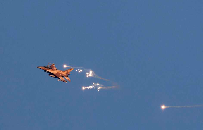 Israeli Warplanes Strike Lebanon as Hezbollah Targets Central Israel