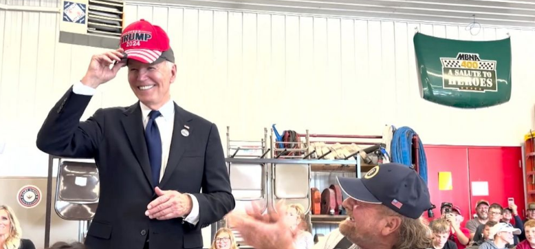 Biden Wears Trump Hat as 9/11 Unity Gesture, White House Confirms Biden Wears Trump Hat as 9/11 Unity Gesture, White House Confirms