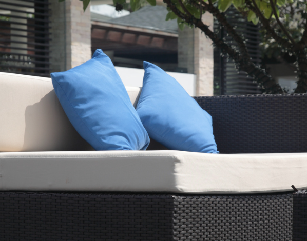 How to Clean and Store Your Summer Essentials for Autumn: A Comprehensive Guide How to Clean and Store Your Summer Essentials for Autumn: A Comprehensive Guide