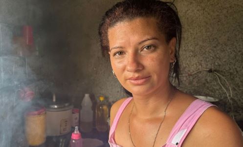 Cuba’s Worsening Energy Crisis Leaves Citizens Facing Prolonged Power Outages Cuba’s Worsening Energy Crisis Leaves Citizens Facing Prolonged Power Outages