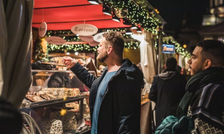 Deck the halls with cybersecurity smarts Deck the halls with cybersecurity smarts