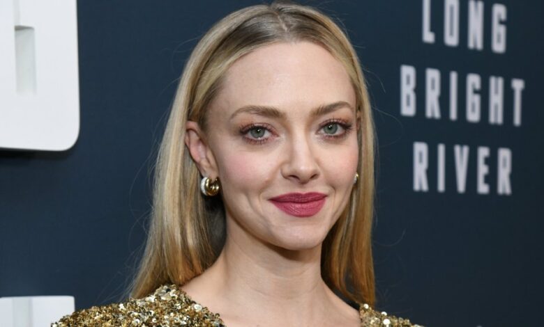 Amanda Seyfried on Why Her Joni Mitchell Cover Wasn’t a Biopic Audition