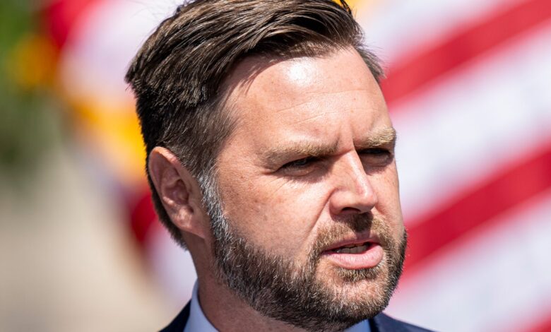 J.D. Vance Viciously Booed at Kennedy Center Following Trump’s Takeover J.D. Vance Viciously Booed at Kennedy Center Following Trump’s Takeover