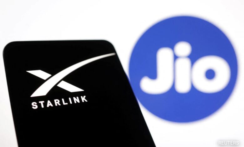 Jio Signs Deal With Elon Musk’s SpaceX To Offer Starlink Services In India Jio Signs Deal With Elon Musk’s SpaceX To Offer Starlink Services In India