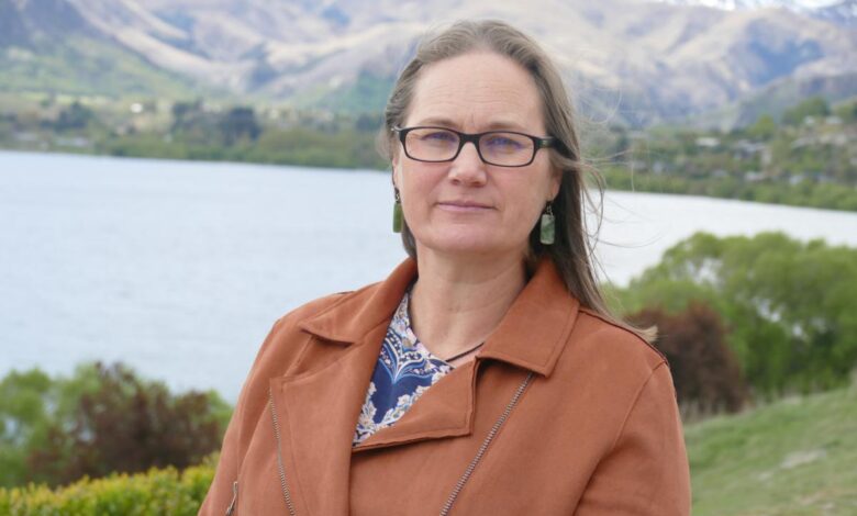 QLDC’s attempt to strip whistleblower of roles ‘just bizarre’ QLDC’s attempt to strip whistleblower of roles ‘just bizarre’