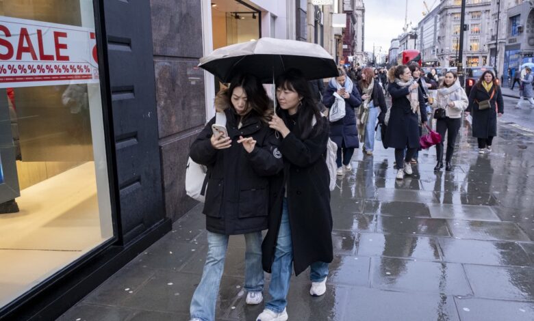 U.S. and global economic outlooks cut by OECD as Trump’s trade tariffs weigh on growth U.S. and global economic outlooks cut by OECD as Trump’s trade tariffs weigh on growth