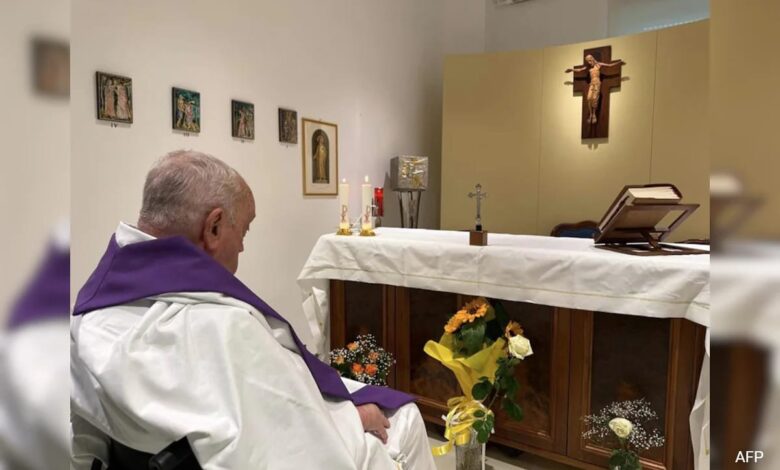 Vatican Releases Photo Of Pope Praying From Hospital Suite Chapel