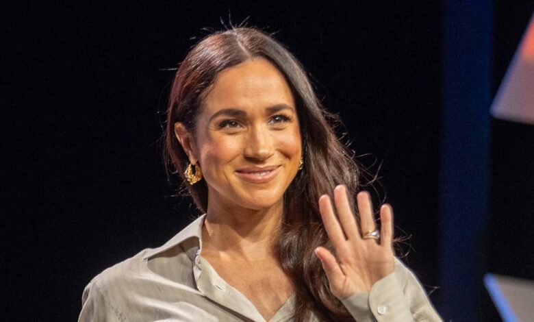 We Found a Lookalike for Meghan Markle’s Summer Sandals We Found a Lookalike for Meghan Markle’s Summer Sandals