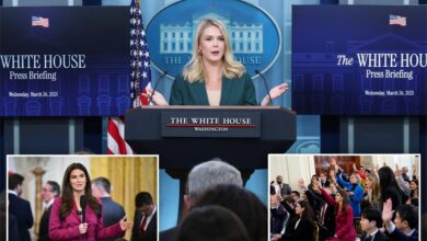 White House plans to shake up press room seating chart, likely boot legacy media farther back: report