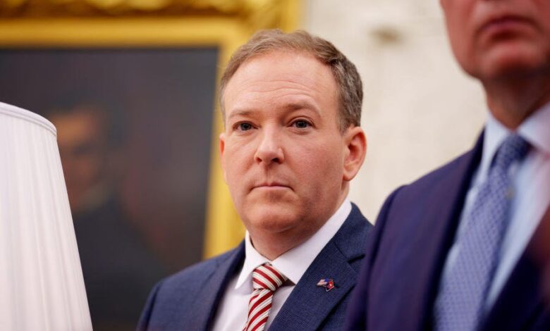 Judge temporarily blocks EPA’s effort to cancel billion in climate grants Judge temporarily blocks EPA’s effort to cancel billion in climate grants