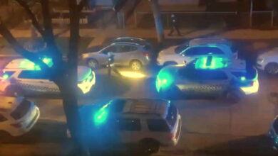 2 men seriously injured in Albany Park knife fight