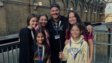 Boston Rob Mariano Reacts to Daughters’ Friends Calling Him Hot