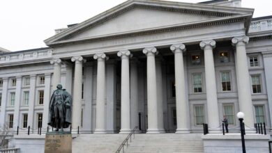 Freak sell-off of US bonds raises fear confidence in America is fading