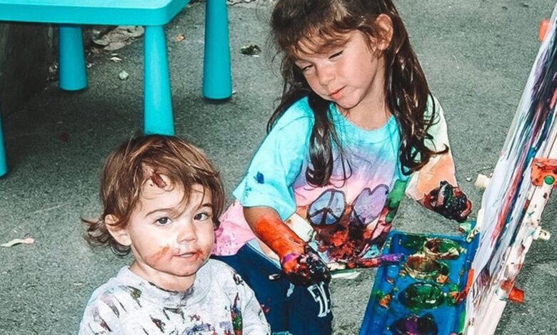 Guess Who These Sweet Sisters Turned Into! Guess Who These Sweet Sisters Turned Into!