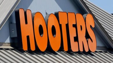 Hooters, known for skimpy outfits, files for bankruptcy protection