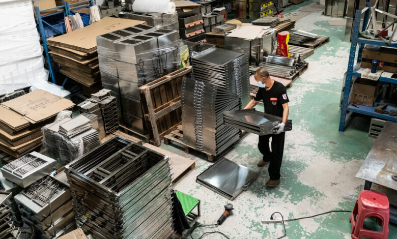 Inside Factories in China, a Struggle to Survive Trump’s Tariffs Inside Factories in China, a Struggle to Survive Trump’s Tariffs