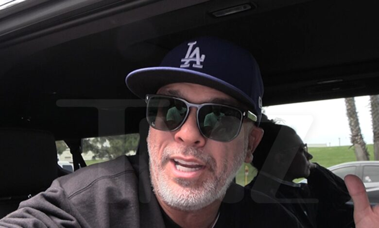 Jo Koy Recounts His Flight’s Emergency Landing After Electrical Fire on Plane Jo Koy Recounts His Flight’s Emergency Landing After Electrical Fire on Plane
