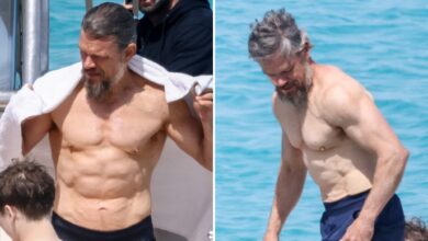 Matt Damon Shows Off Rock Hard Abs on Boat During Italian Vacation