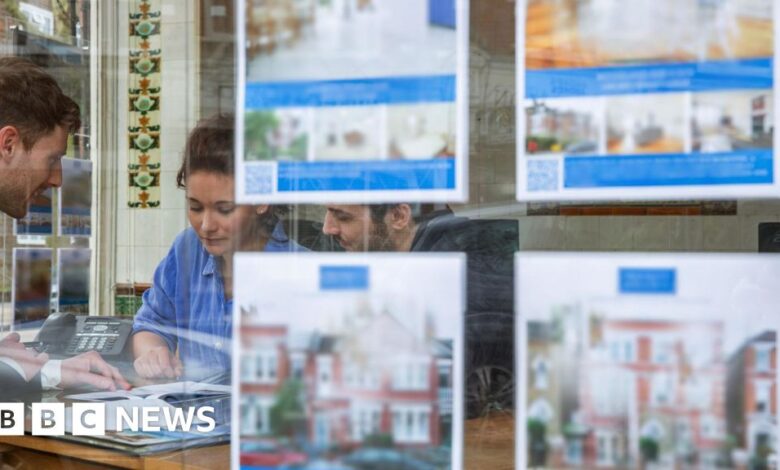 Mortgages of under 4% are back but dangers lurk for borrowers Mortgages of under 4% are back but dangers lurk for borrowers