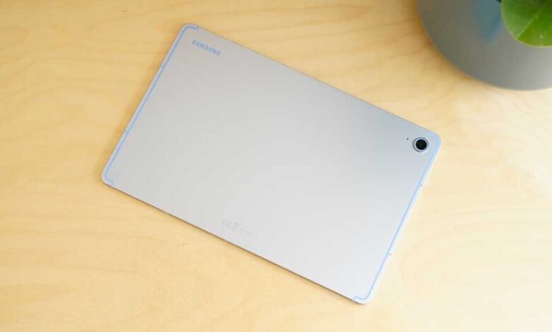 Samsung Galaxy Tab S10 FE Review: Is a Stylus Enough?