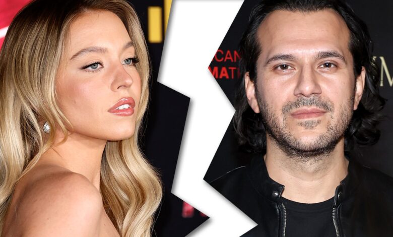 Sydney Sweeney and Fiancé Jonathan Davino Separated in January Sydney Sweeney and Fiancé Jonathan Davino Separated in January