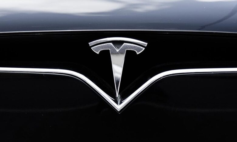 Tesla reports 20% drop in automotive revenue in Q1 2025