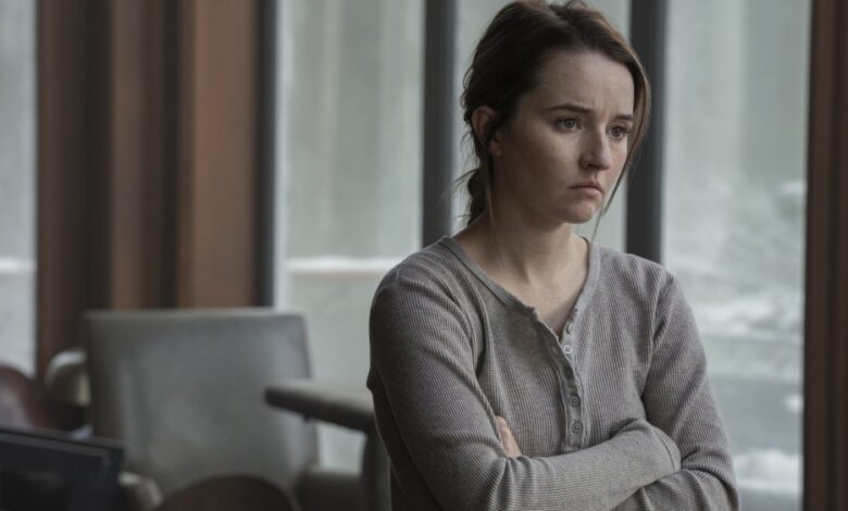 The Last of Us Composer on Scoring Joel’s Death, Abby as a Villain The Last of Us Composer on Scoring Joel’s Death, Abby as a Villain