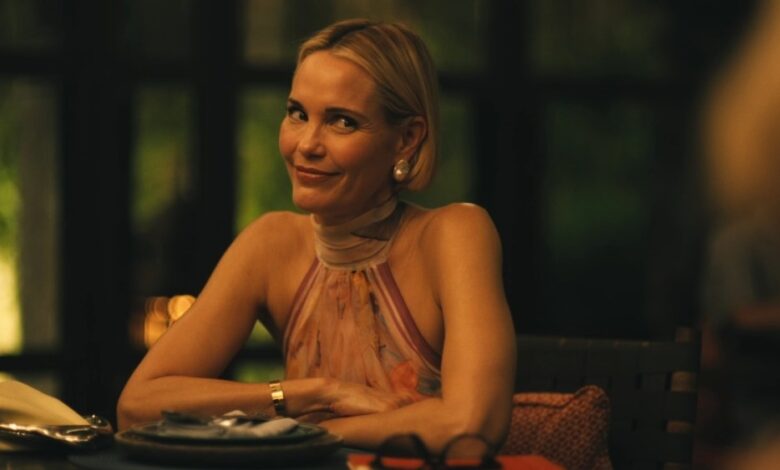 ‘The White Lotus’ Cast on Finale’s Justice for Tanya, Duke Shirt ‘The White Lotus’ Cast on Finale’s Justice for Tanya, Duke Shirt