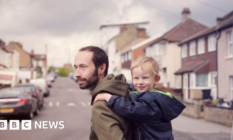 Warning council tax and energy bill rises hit single parents hardest Warning council tax and energy bill rises hit single parents hardest
