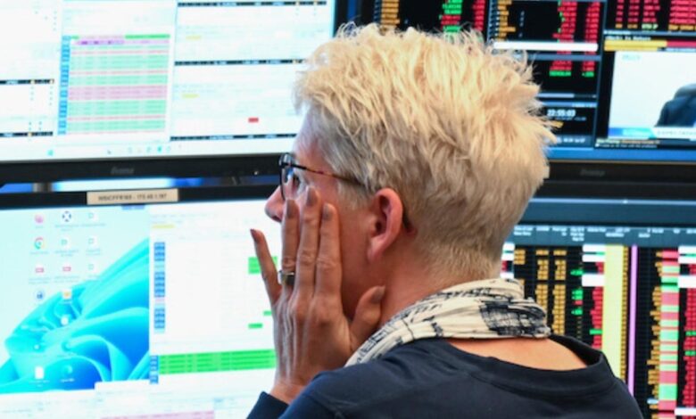 Stocks soar after Trump pauses reciprocal tariffs on most countries for 90 days Stocks soar after Trump pauses reciprocal tariffs on most countries for 90 days