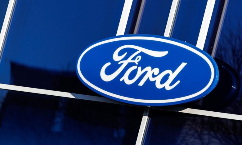 Ford offers employee pricing to all car shoppers as new auto tariffs kick in Ford offers employee pricing to all car shoppers as new auto tariffs kick in