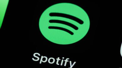 Spotify outage affects thousands of users. Company denies it’s been hacked.