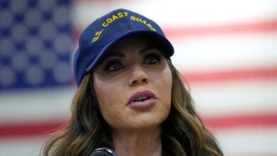 Kristi Noem speaks out about getting her bag with ,000 stolen